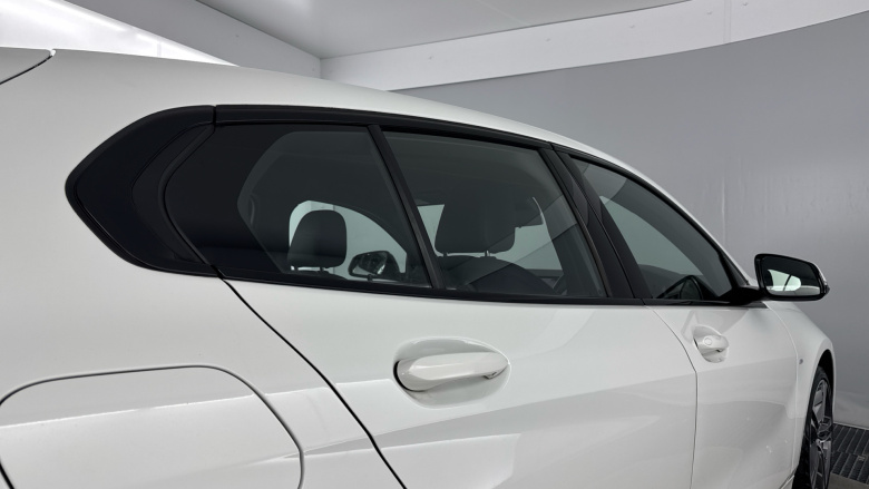 BMW 1 Series 118i [136] M Sport 5dr [Live Cockpit Professional] Petrol Hatchback